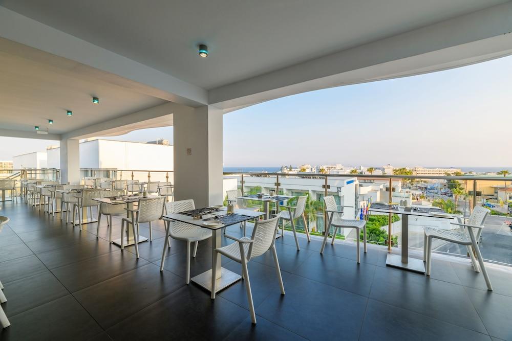 Tasia Maris Oasis Ayia Napa Exteriér fotografie